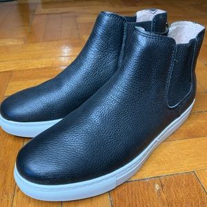 Andrew Marc Chelsea Boot
